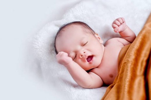吉利热门的新生儿起名男孩,2022年男婴独特简约名字